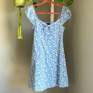 Forever 21 | Daisy Floral Dress | LIKE-NEW